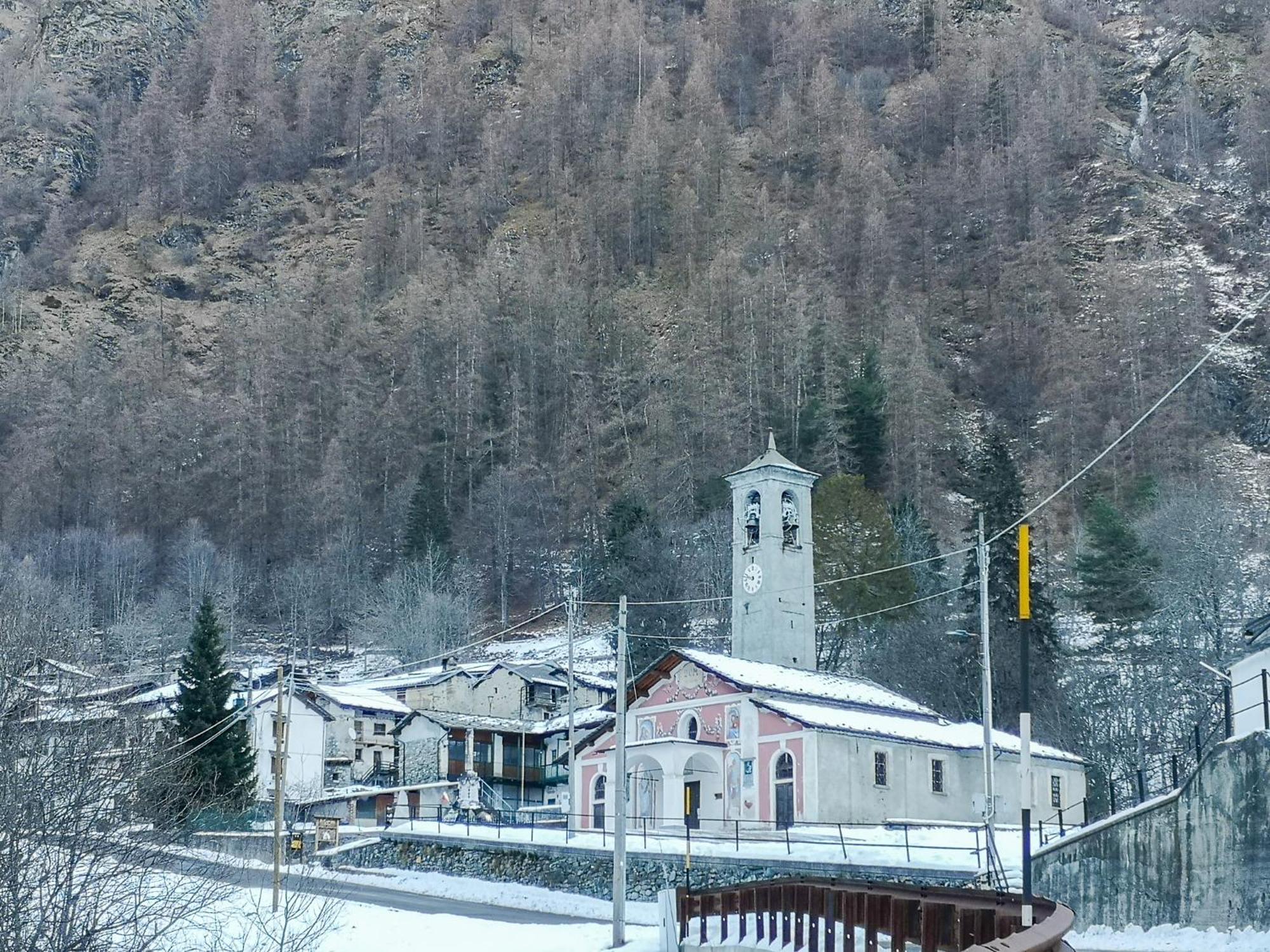Soggiornare In Valle Soana Valprato Soana Exterior photo
